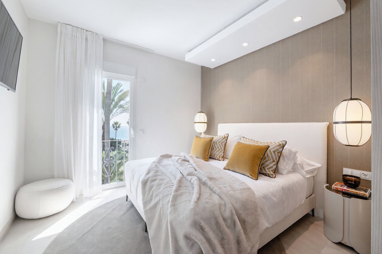 Villa mit direkter Strandzugang in Estepona — Schlafzimmer