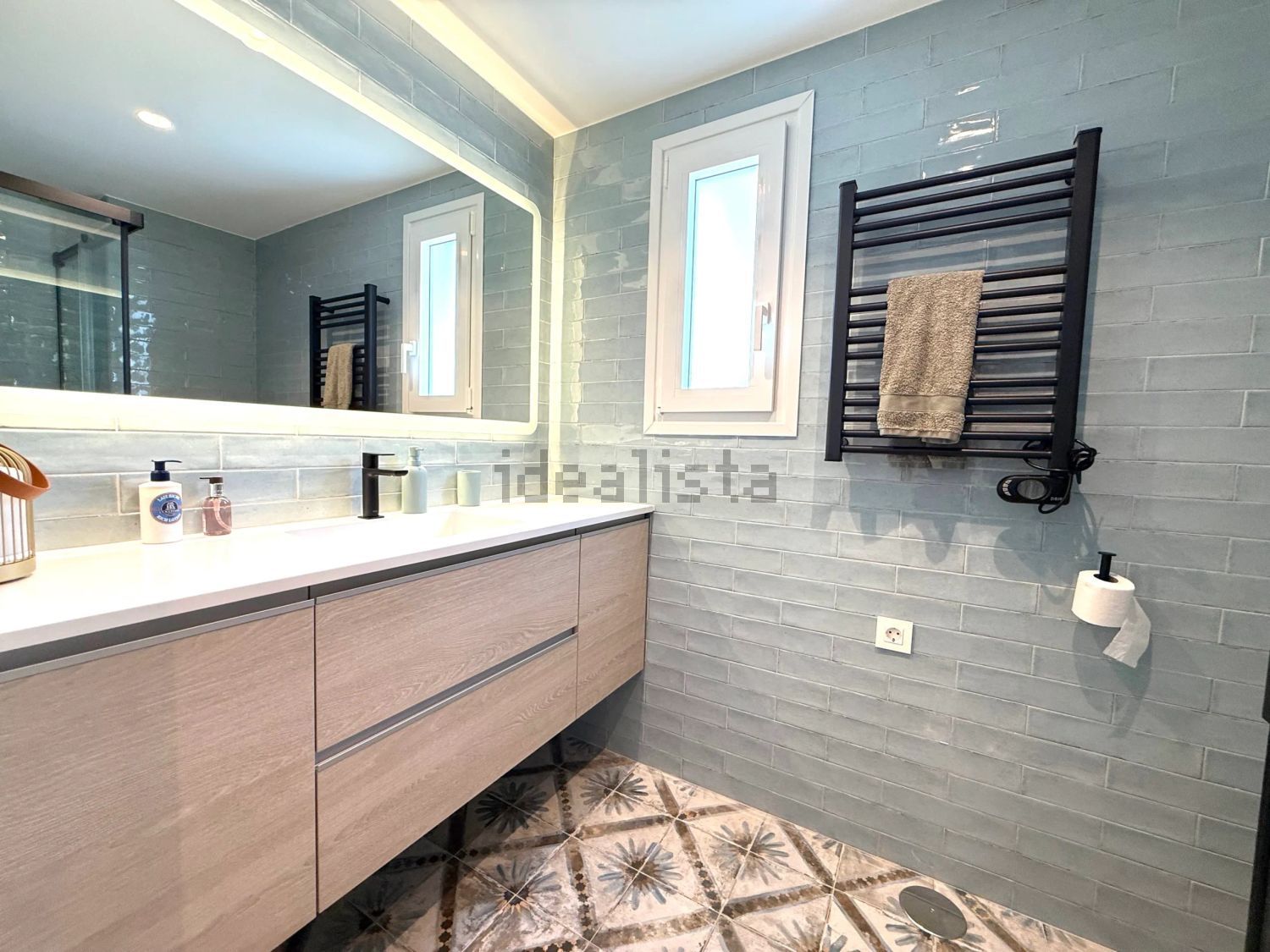 Duplex em primeira linha de praia em Estepona — Casa banho