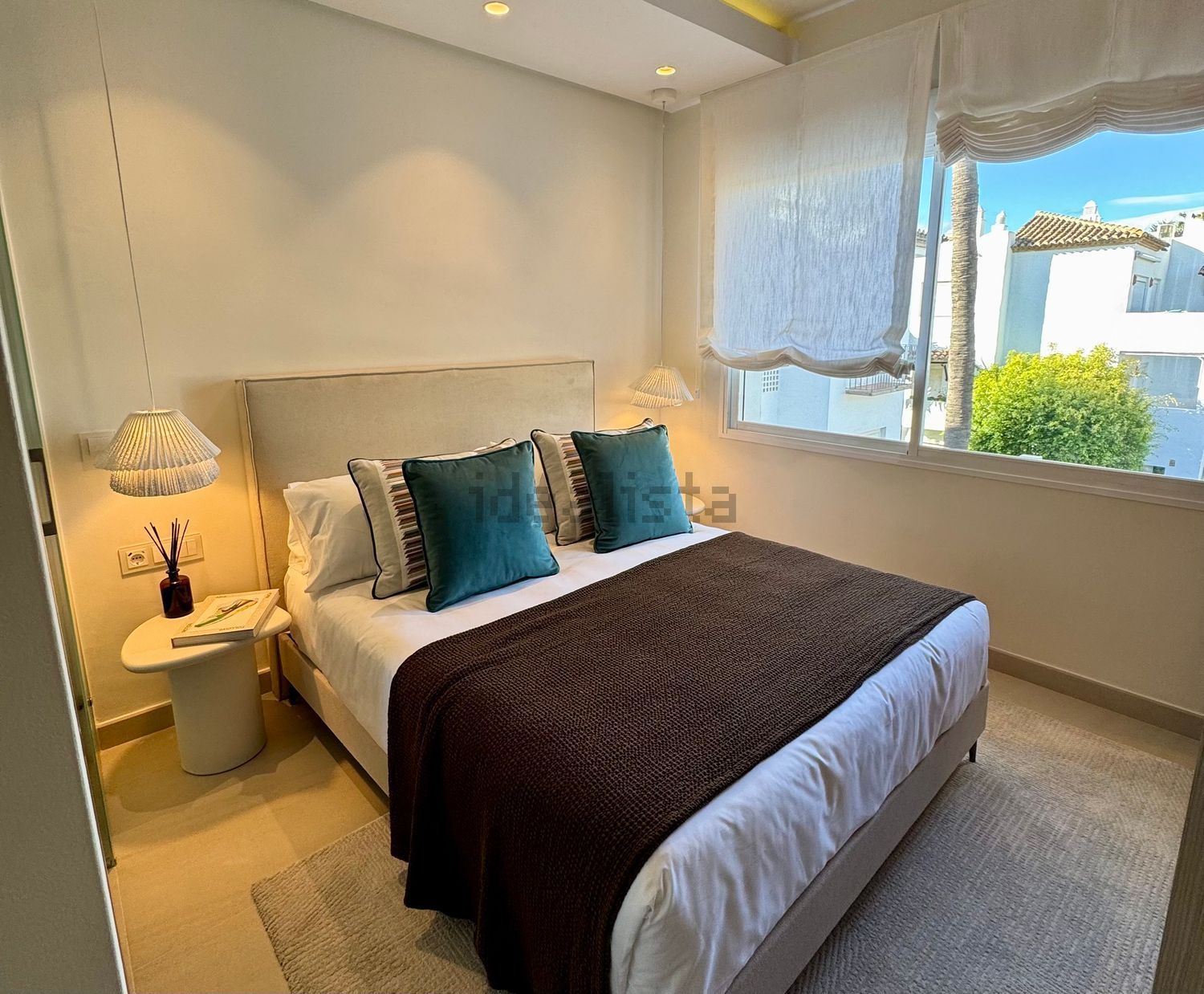 Apartamento em primeira linha de praia em Estepona — Quarto