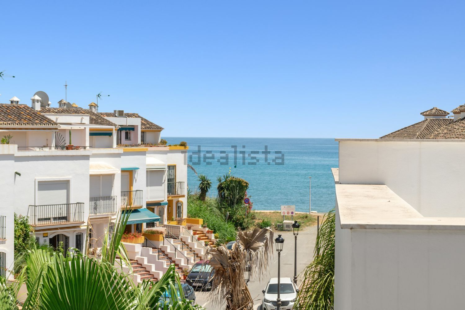 Chalet con acceso directo a playa en Estepona — Vista mar