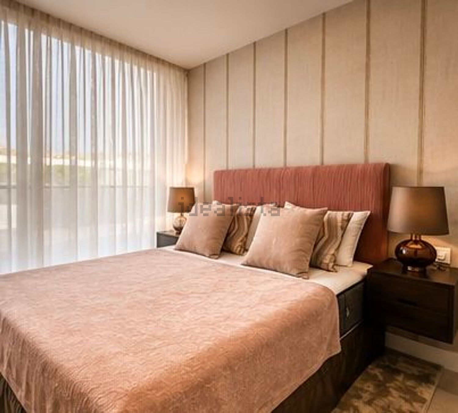 Appartement en première ligne de plage à Estepona — Chambre
