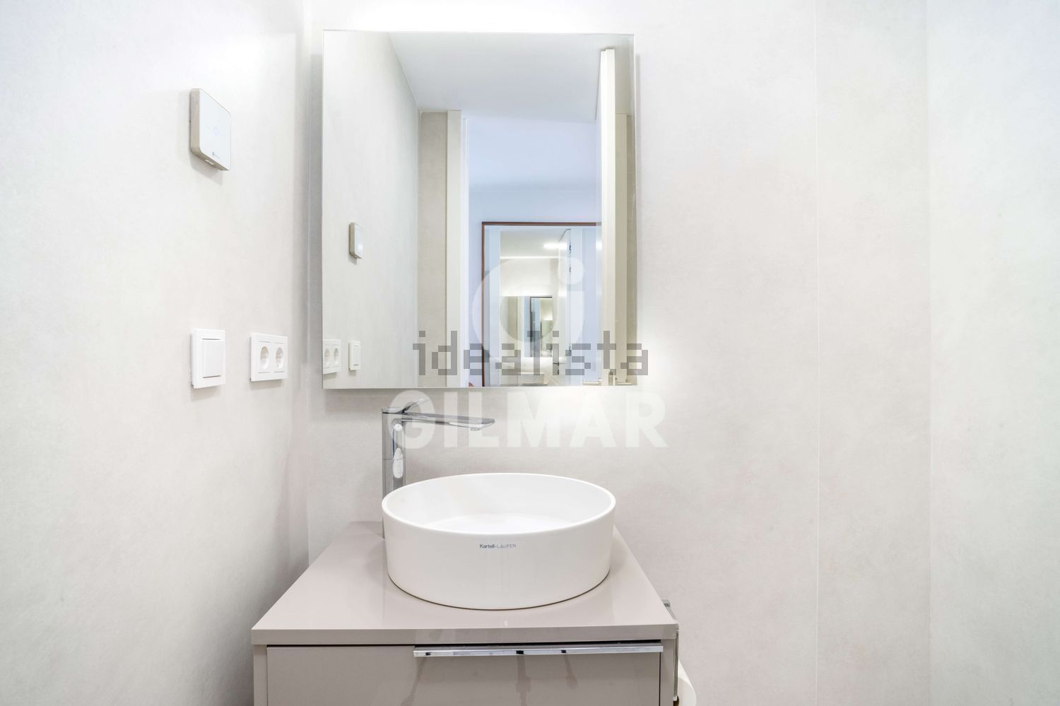 Appartement en première ligne de plage à Estepona — Terrasse mer