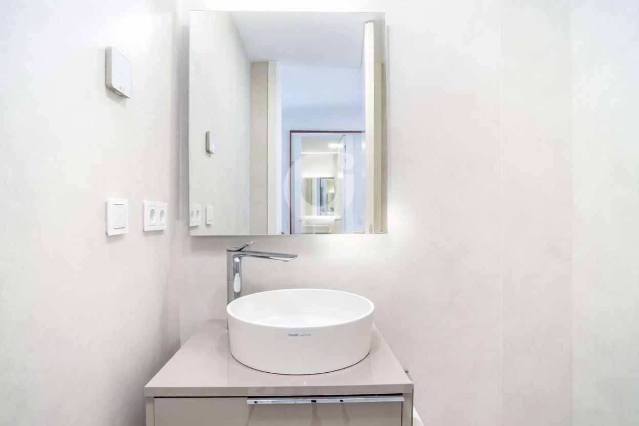 Beachfront flat in Estepona — Sea terrace