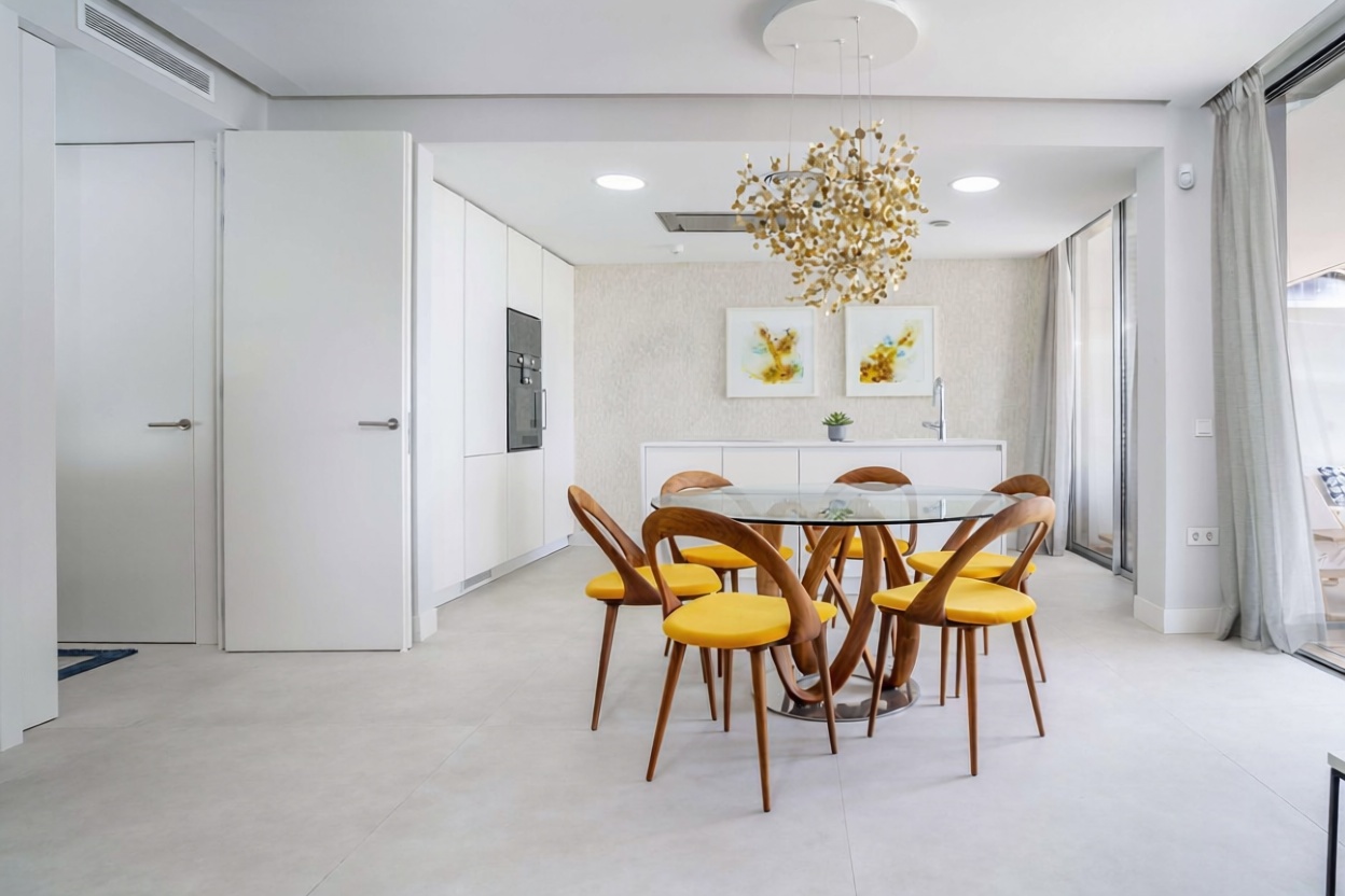 Beachfront flat in Estepona — Kitchen