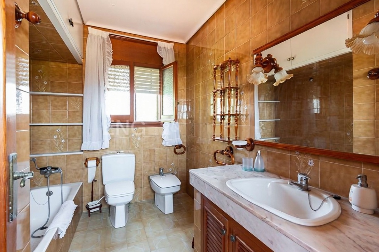 Chalet à vendre avec accès direct à la plage à Vinaròs — Sanitaires