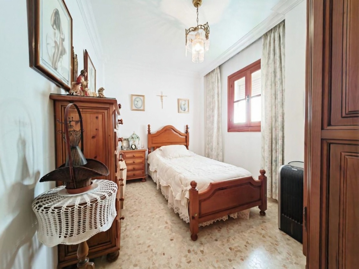 Casa con acceso directo a playa en Estepona — Dormitorio