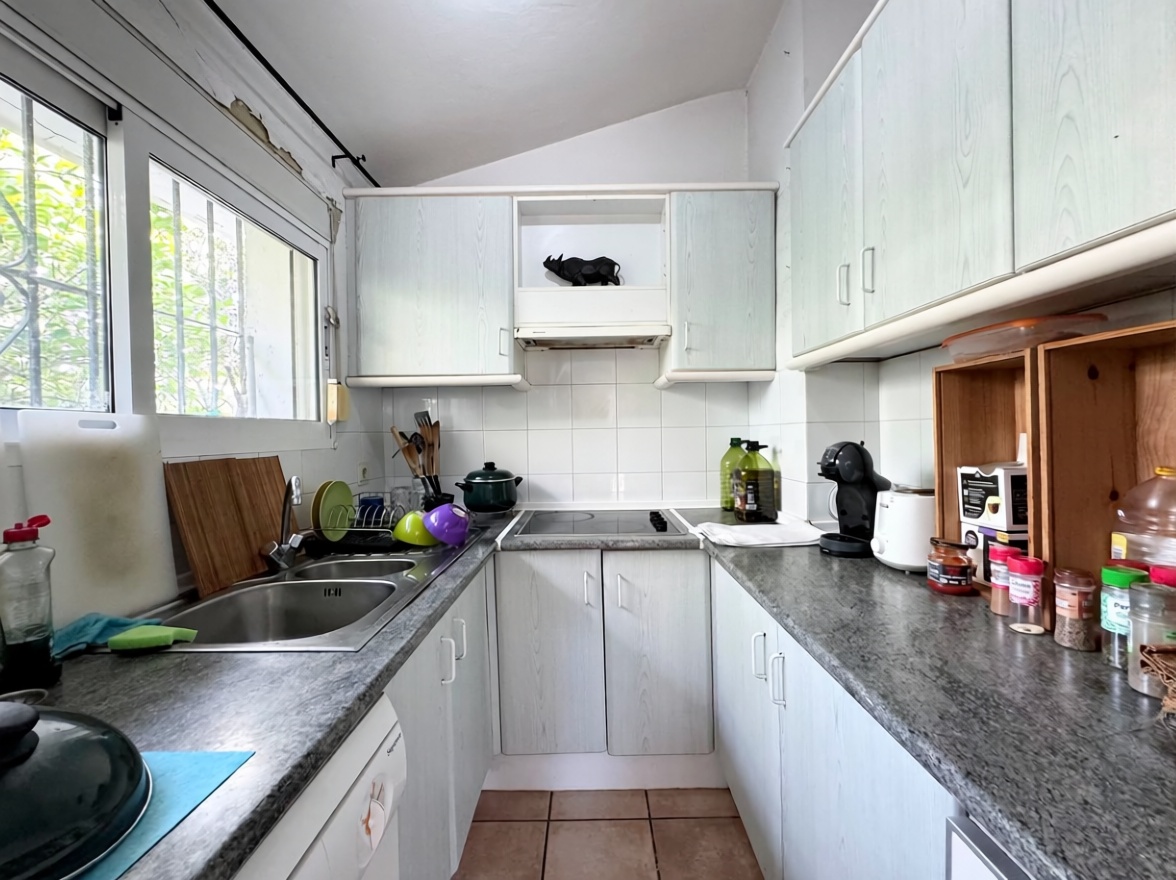 Chalet avec accès direct à la plage à Estepona — Cuisine