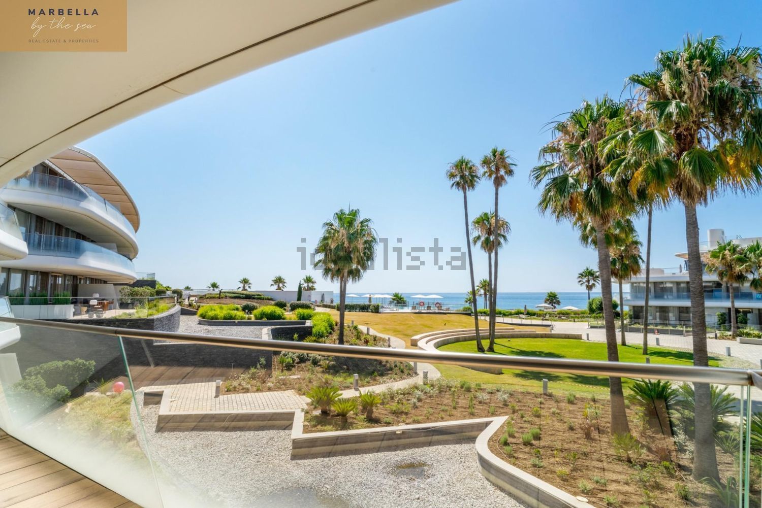 Wohnung in erste Strandlinie in Estepona