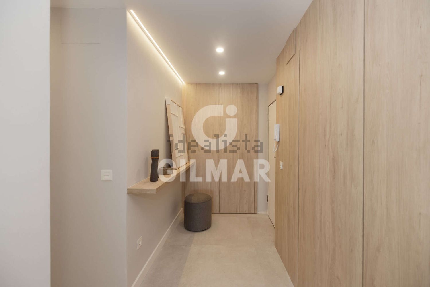 Appartement en première ligne de plage à Estepona — Chambre