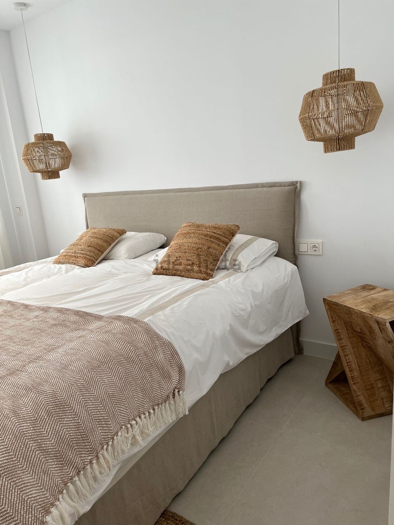 Appartement en première ligne de plage à Estepona — Chambre