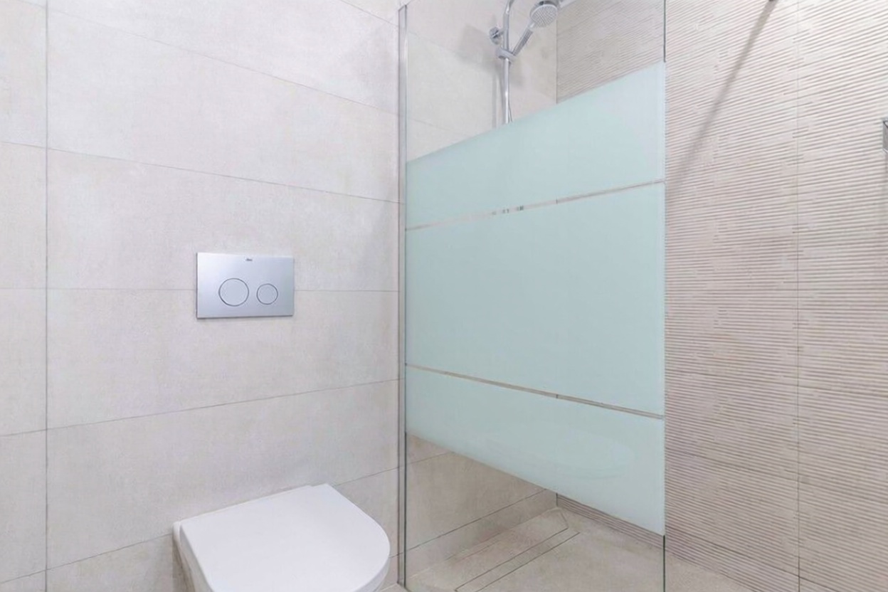 Wohnung in erste Strandlinie in Estepona — Schlafzimmer