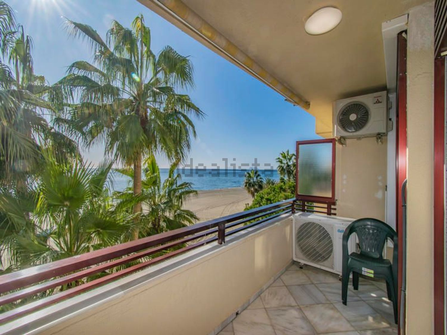 Appartement à vendre pieds dans l'eau à Estepona