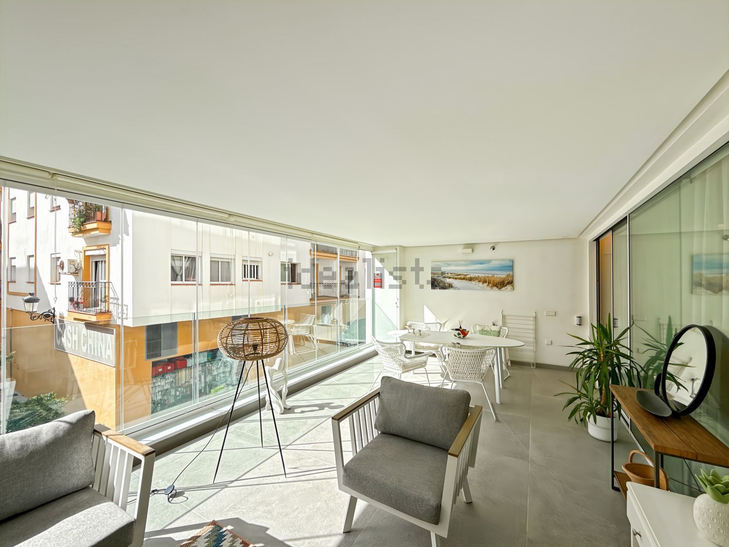 Beachfront flat in Estepona — Bedroom