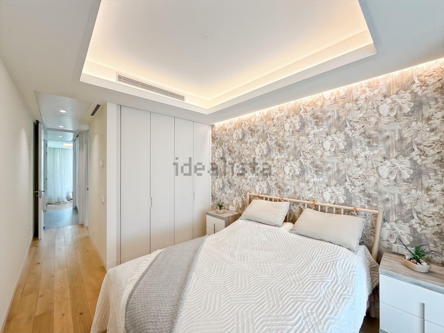 Beachfront flat in Estepona — Bathroom