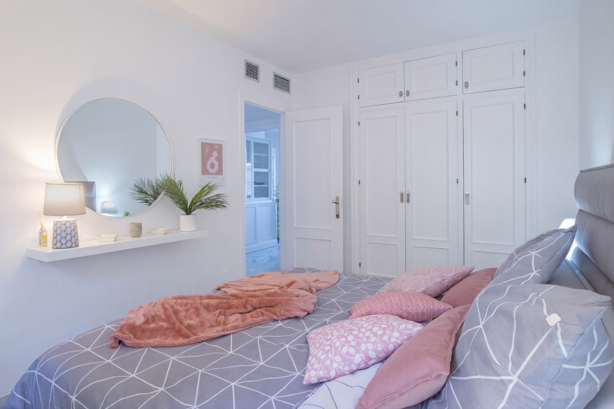 Ático en primera línea de mar en Estepona — Baño