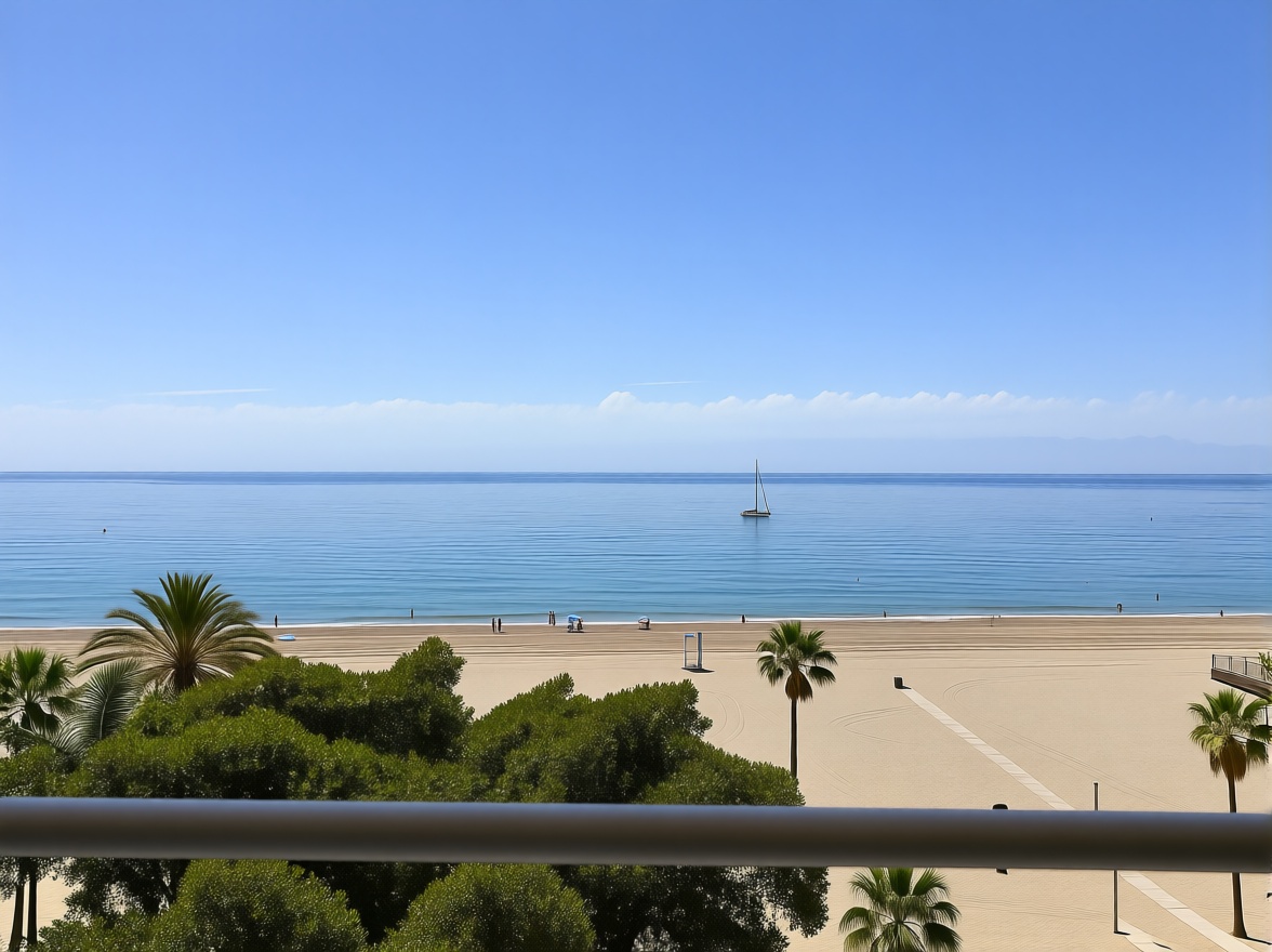 Appartement en première ligne de plage à Estepona — Vue mer