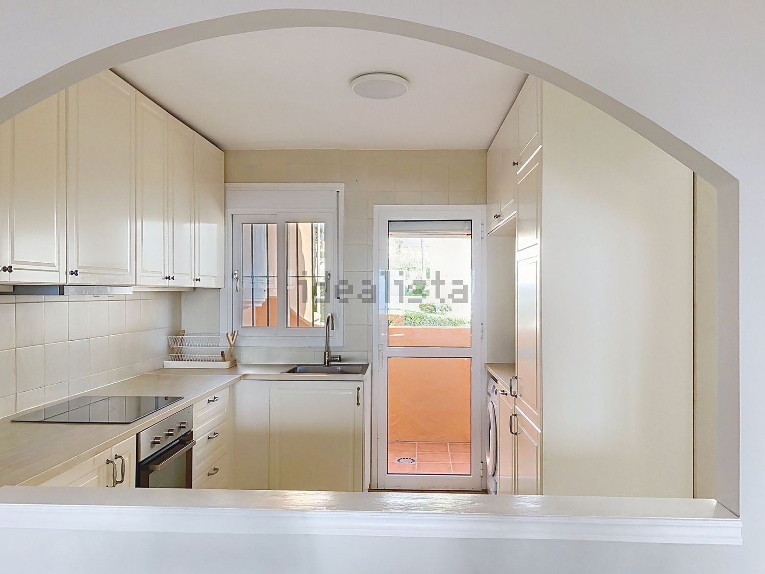 Chalet con acceso directo a playa en Estepona — Cocina