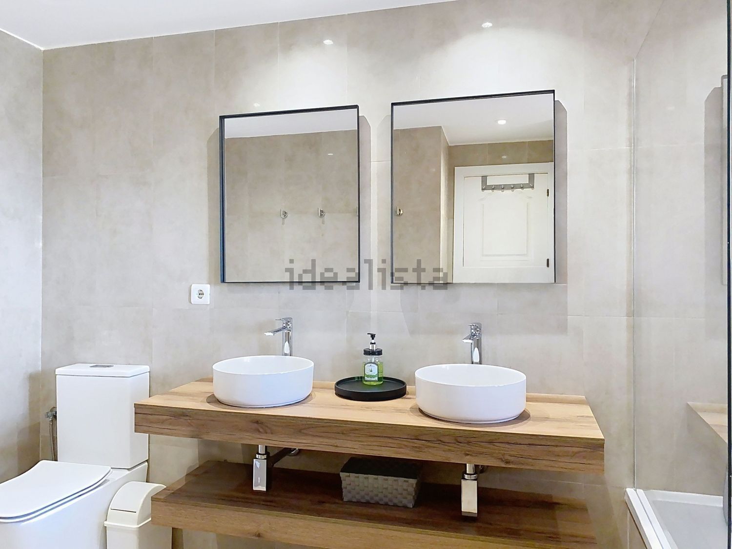 Chalet con acceso directo a playa en Estepona — Baño