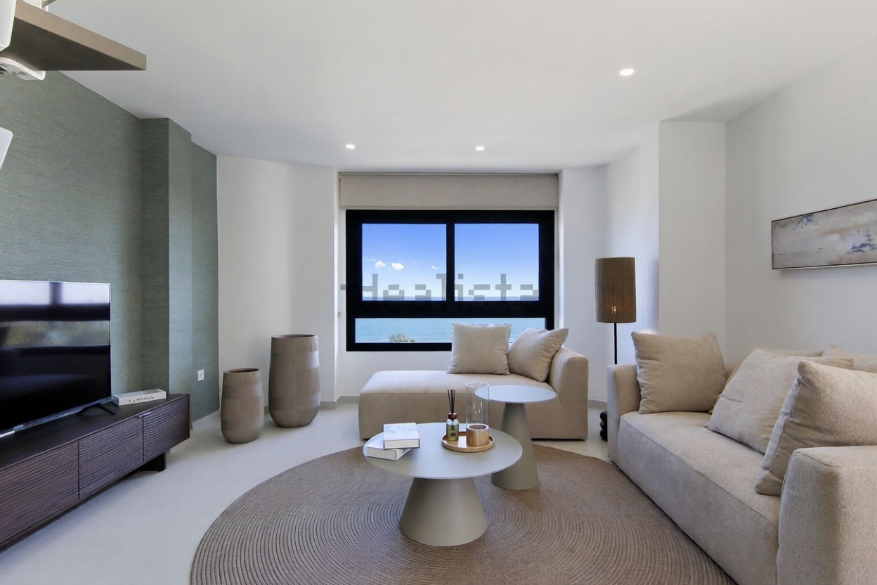 Appartement en attique en première ligne de mer à Estepona — Séjour