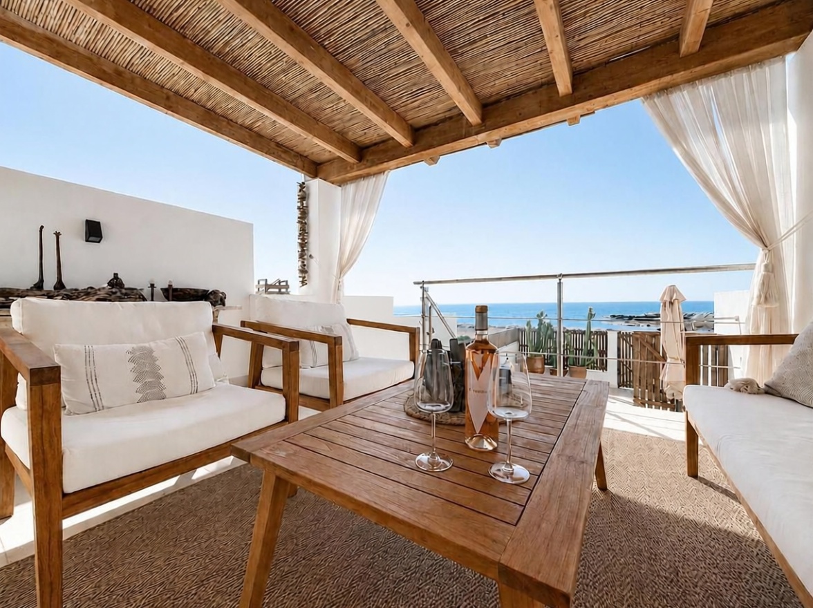 Chalet com acesso direto à praia em Estepona — Terraço mar