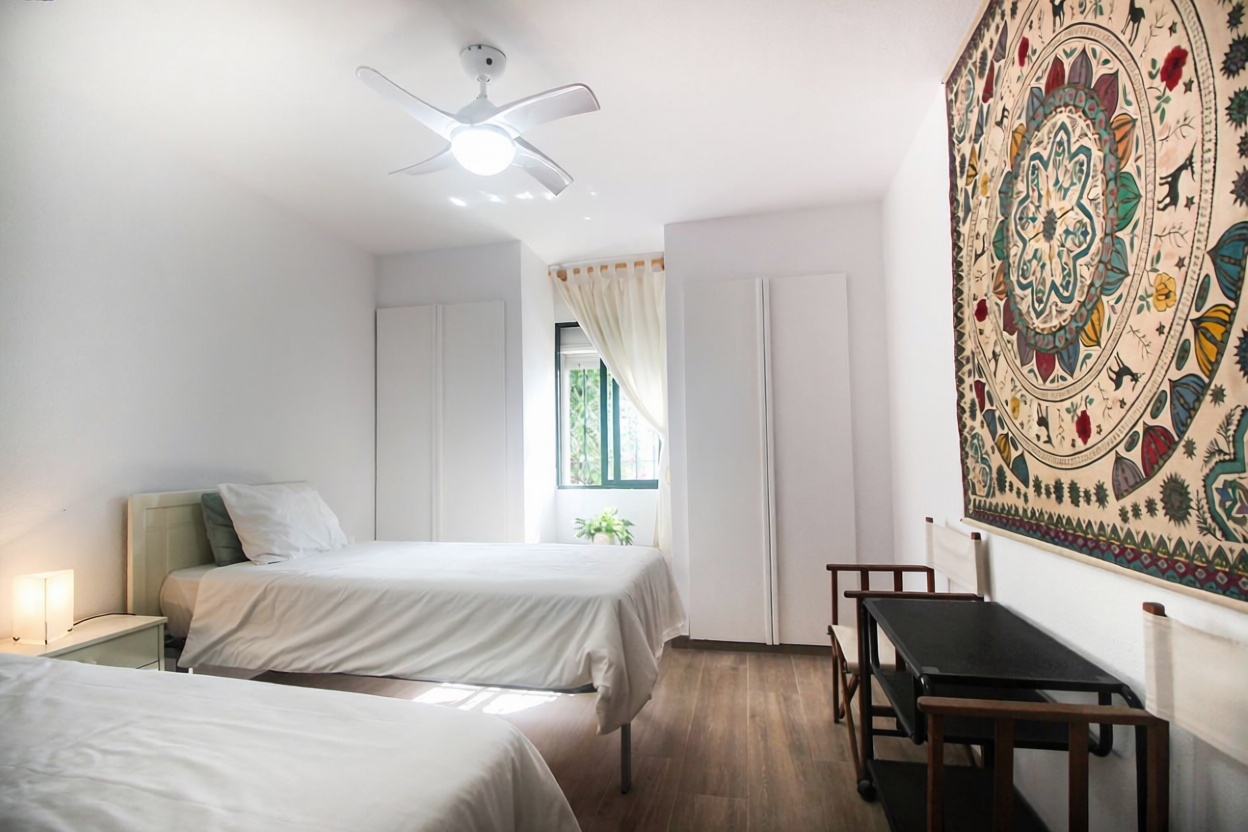 Chalet avec accès direct à la plage à Casares — Chambre