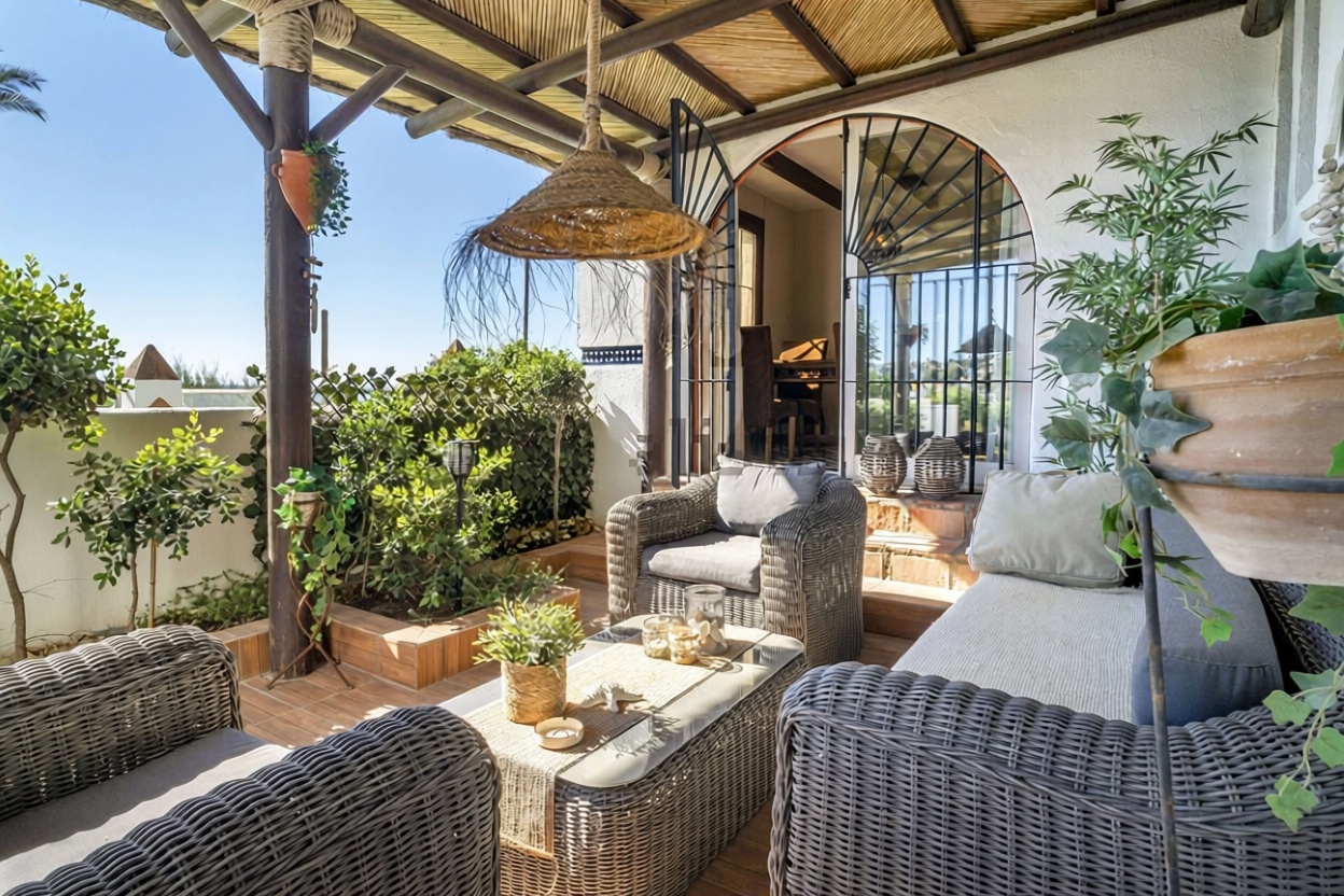 Chalet avec accès direct à la plage à Casares — Terrasse mer