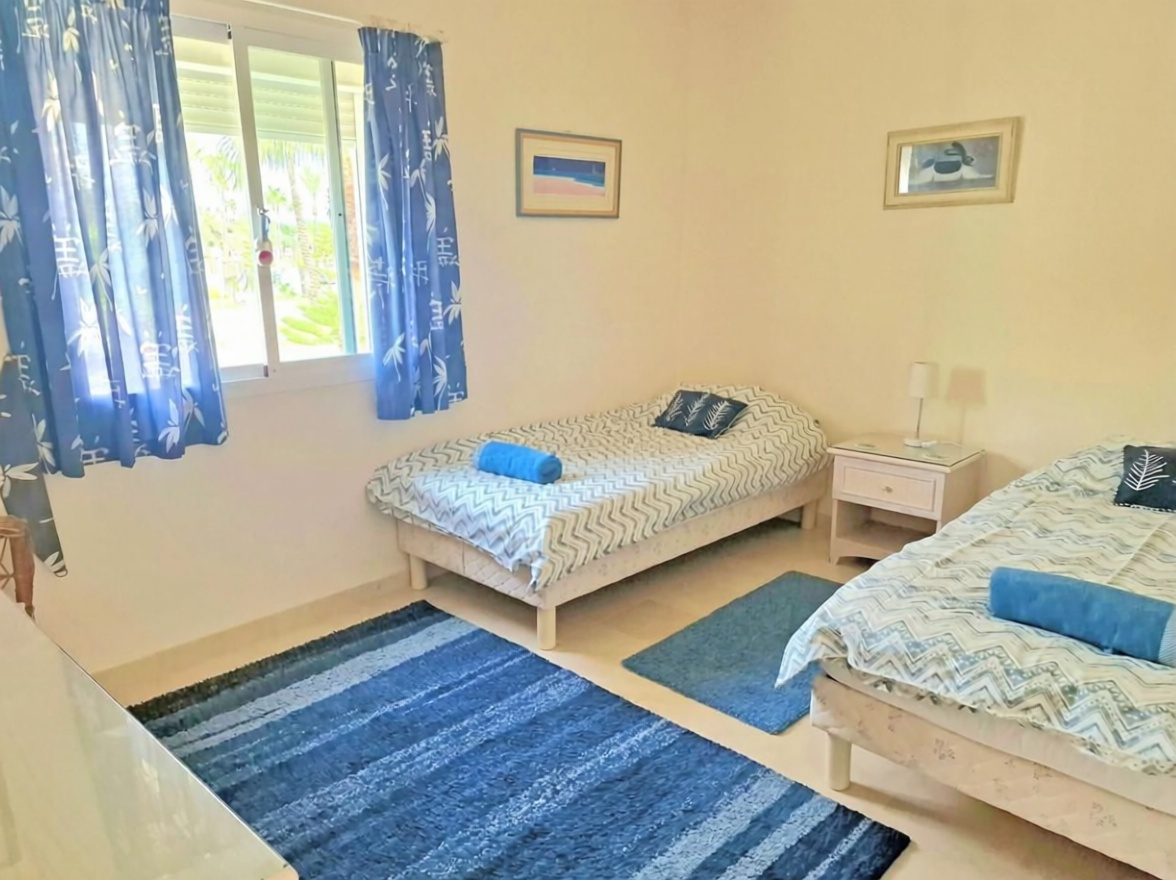 Chalet with direct beach access in Casares — Bedroom