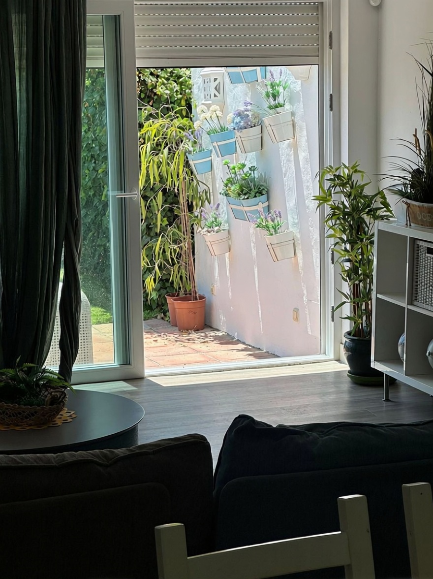 Beachfront flat in Casares — Bedroom