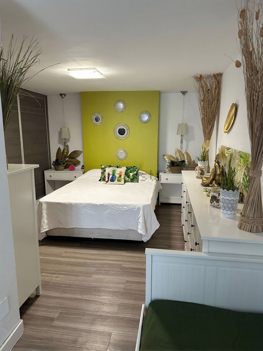Beachfront flat in Casares — Bedroom