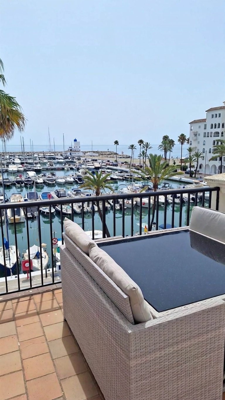 Appartement en attique en première ligne de mer à Puerto de la Cruz