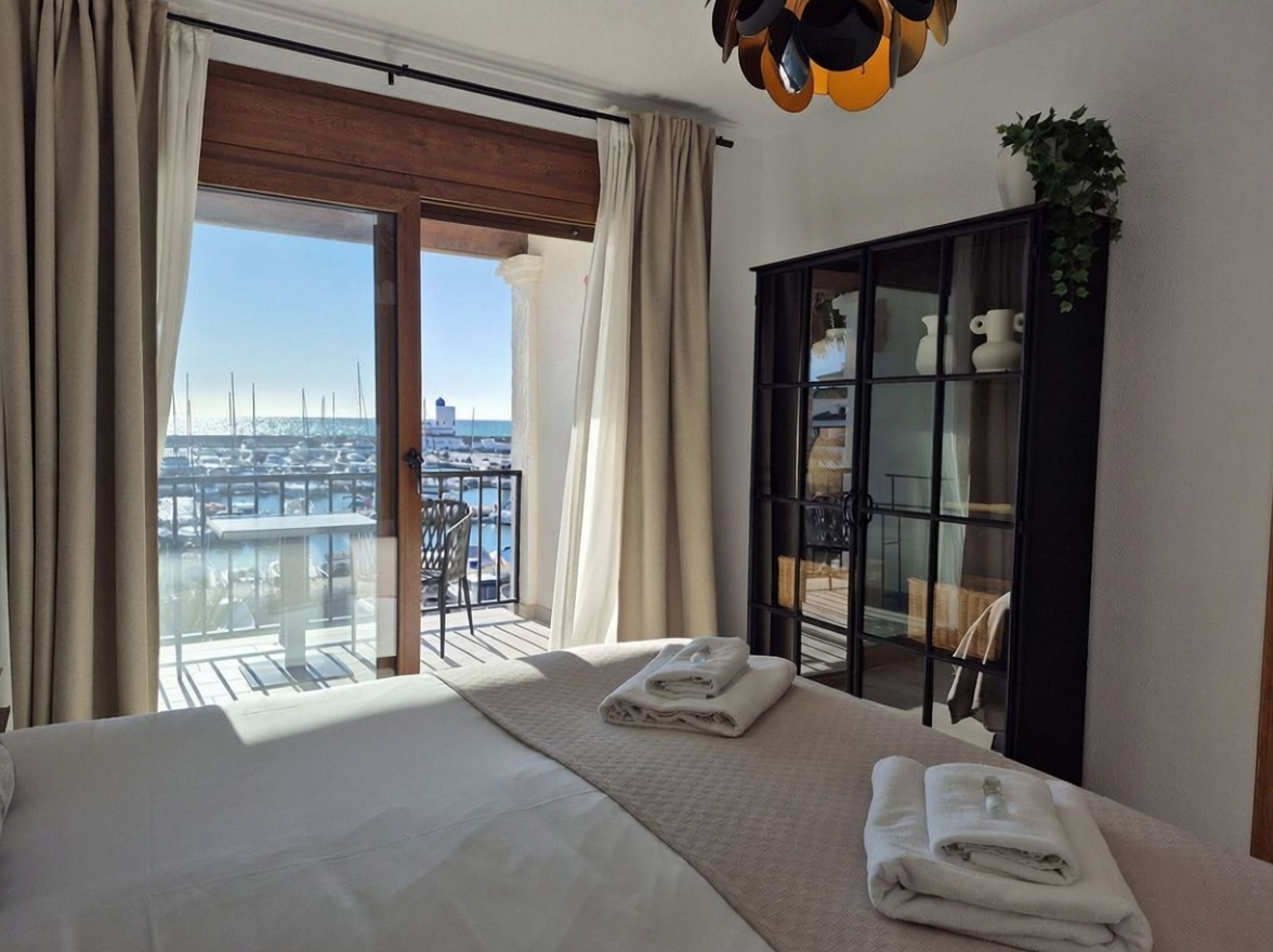 Duplex en première ligne de plage à Puerto de la Cruz — Chambre
