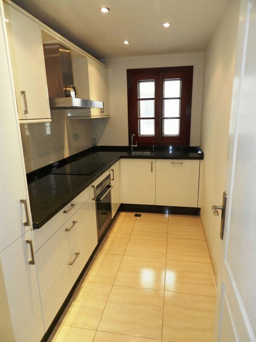 Beachfront duplex in Puerto de la Cruz — Kitchen