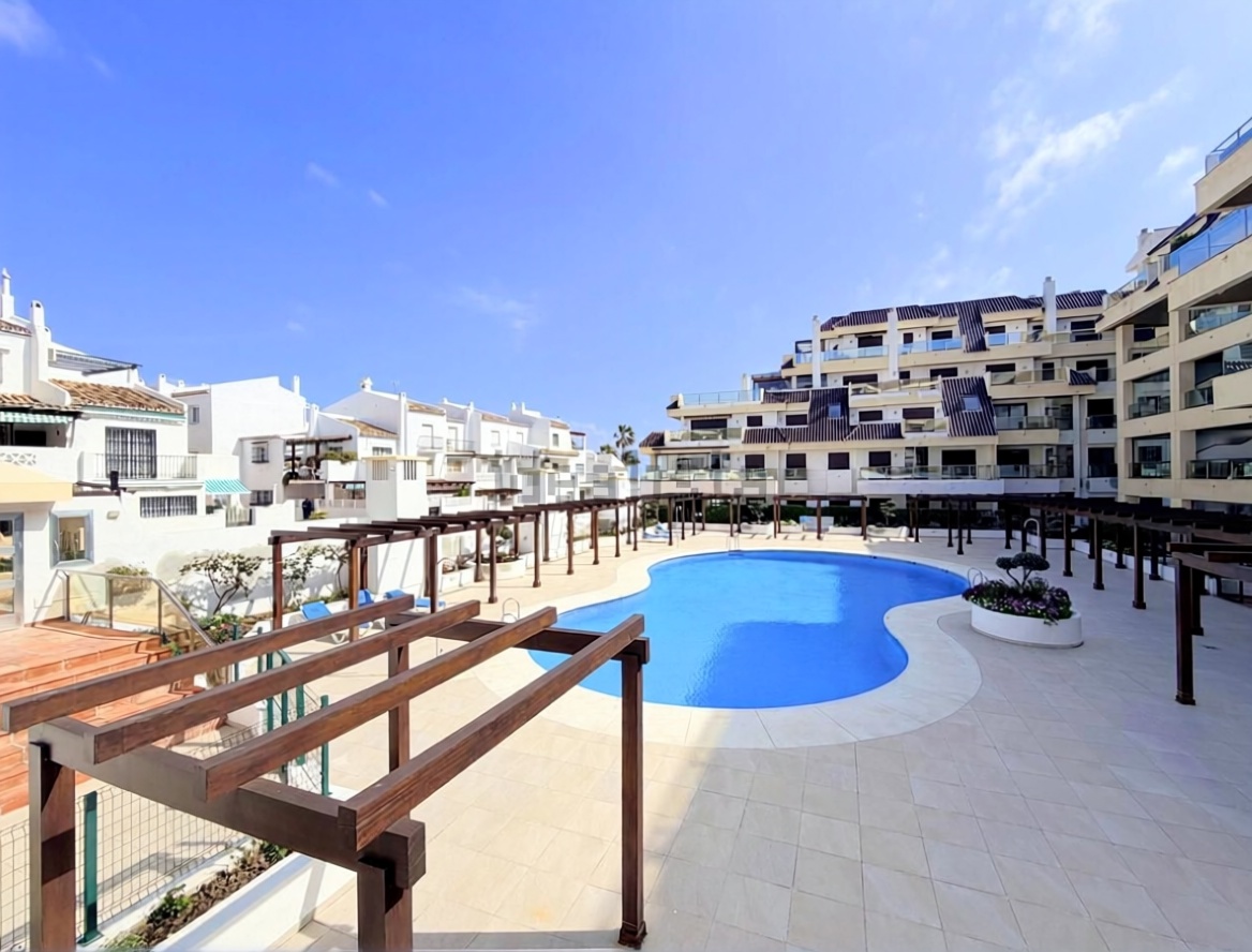 Beachfront flat in Puerto de la Cruz — Bedroom