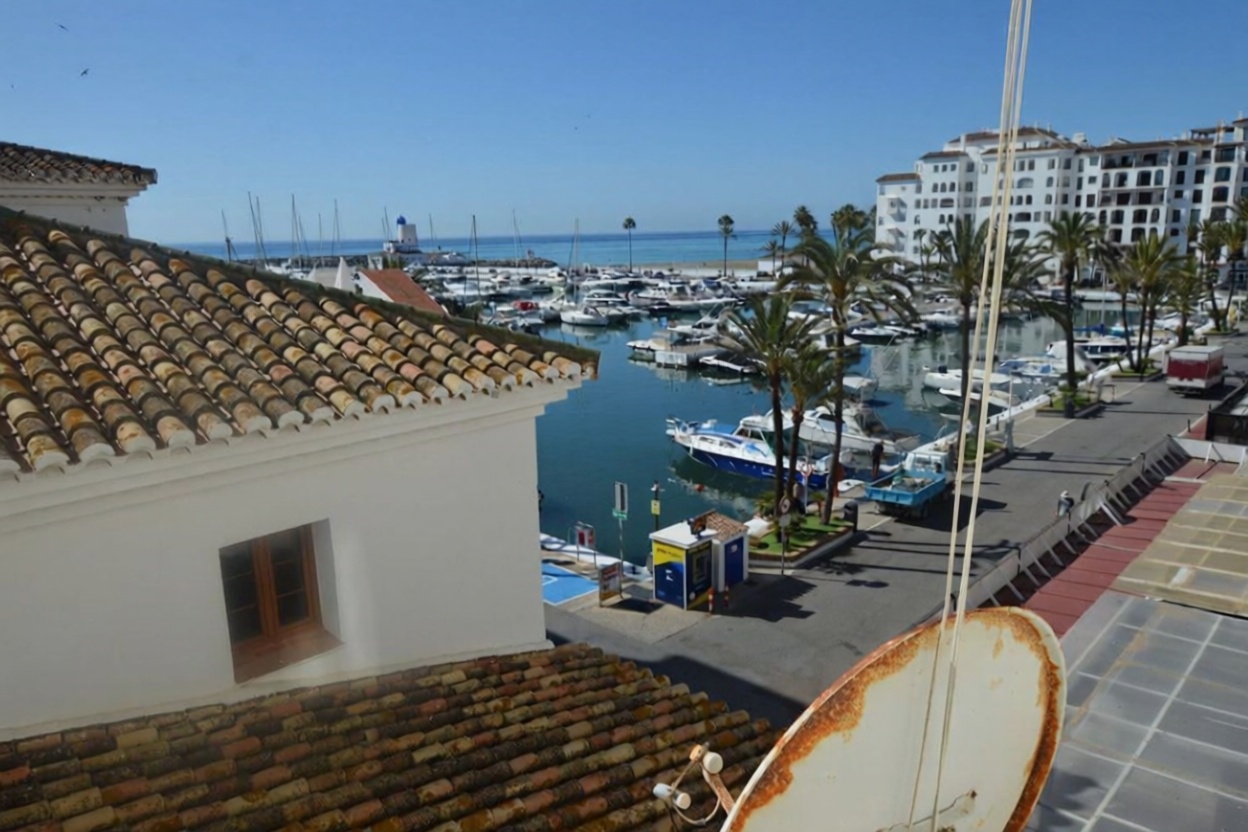 Beachfront flat in Puerto de la Cruz