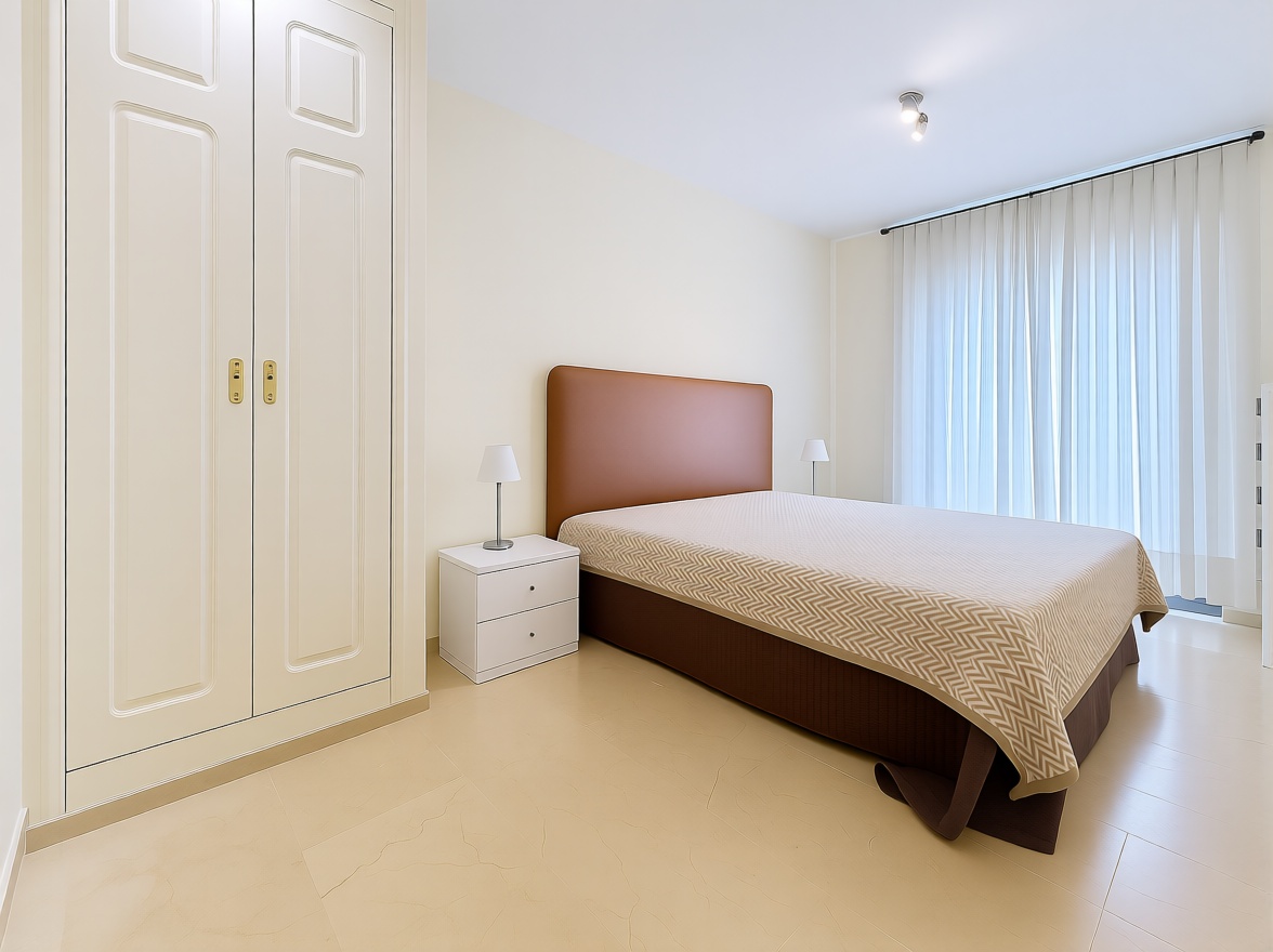 Beachfront flat in Manilva — Bedroom