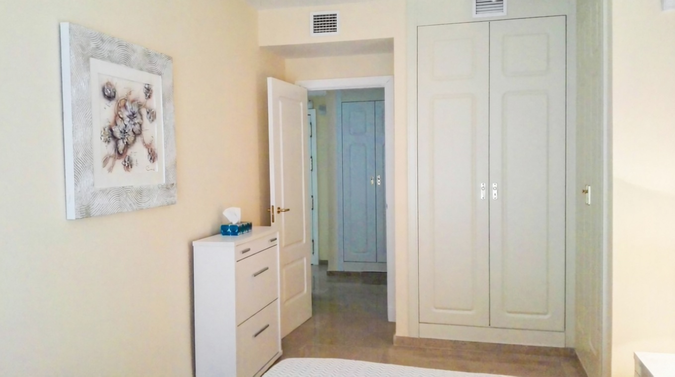 Beachfront flat in Puerto de la Cruz — Bedroom