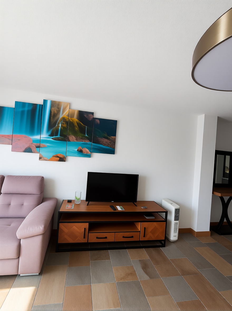 Beachfront studio in Puerto de la Cruz — Living room