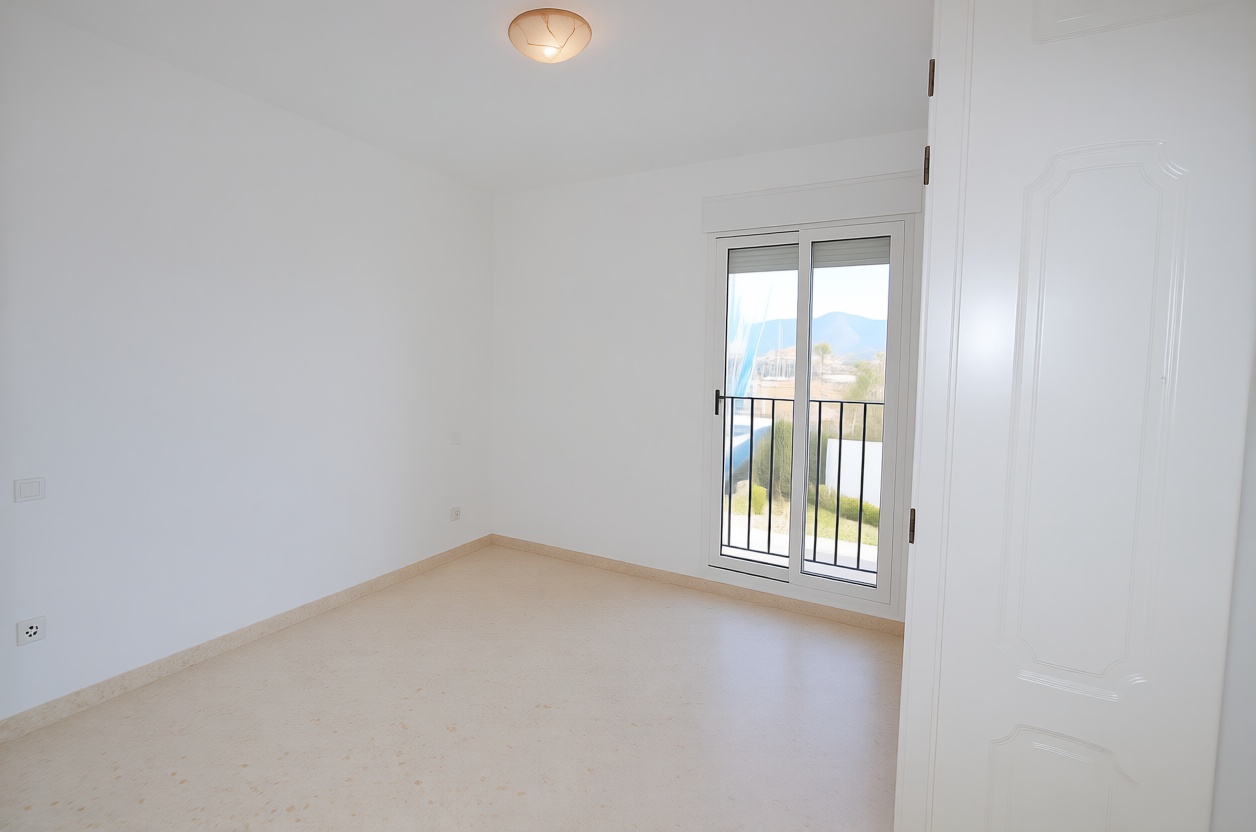 Beachfront flat in Manilva — Bedroom