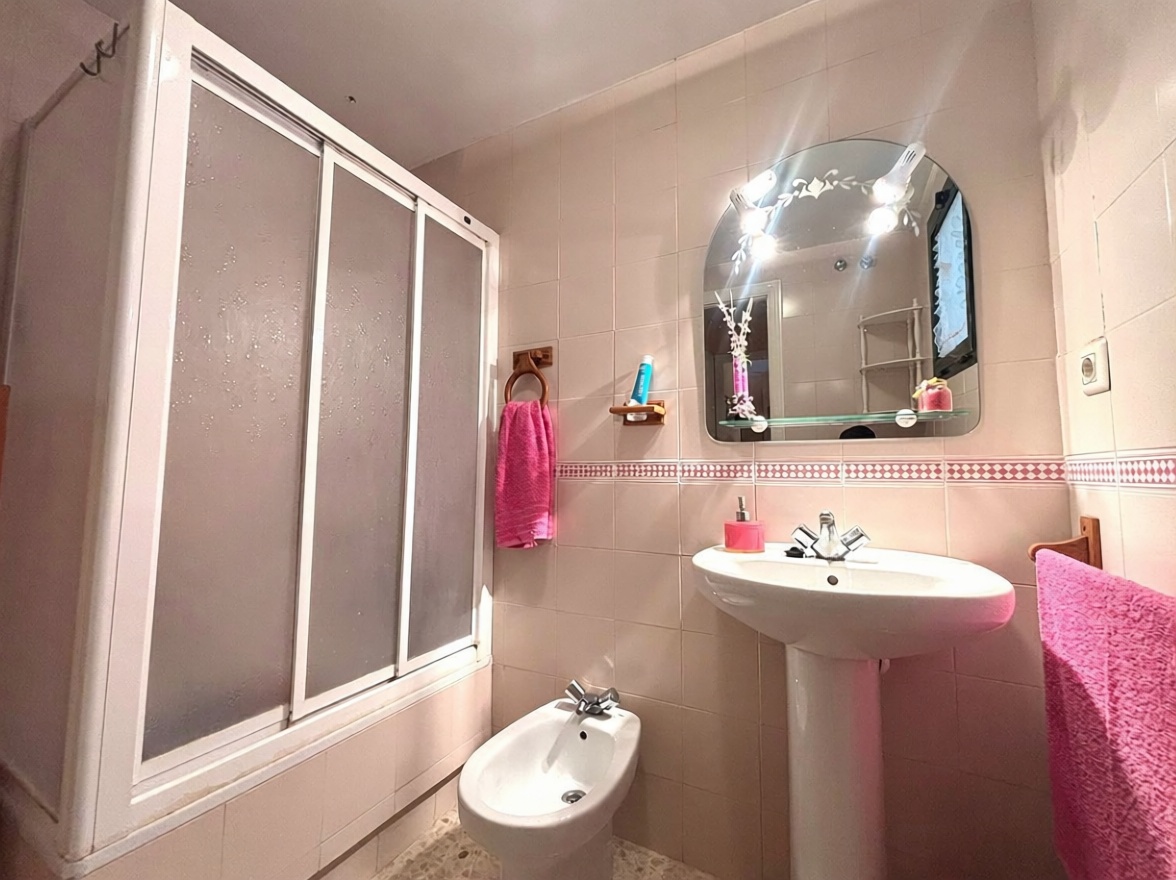 Appartement en première ligne de plage à Manilva — Sanitaires