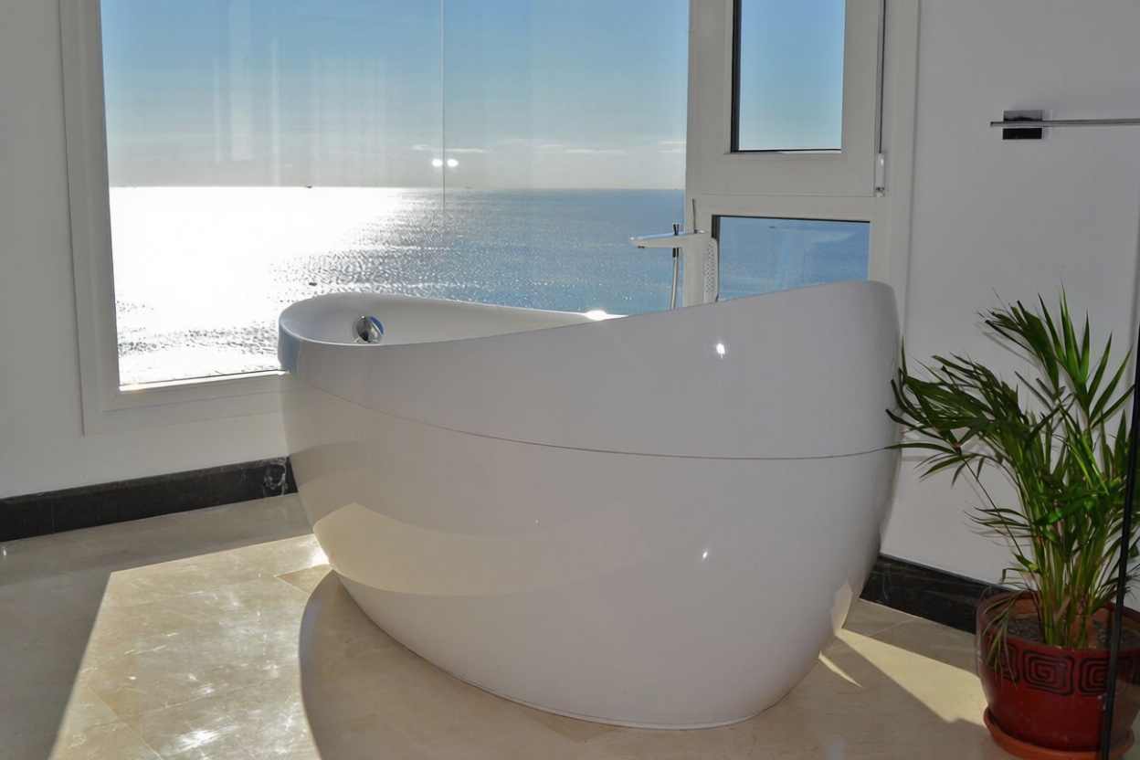 Chalet mit direkter Strandzugang in Cullera — Bad