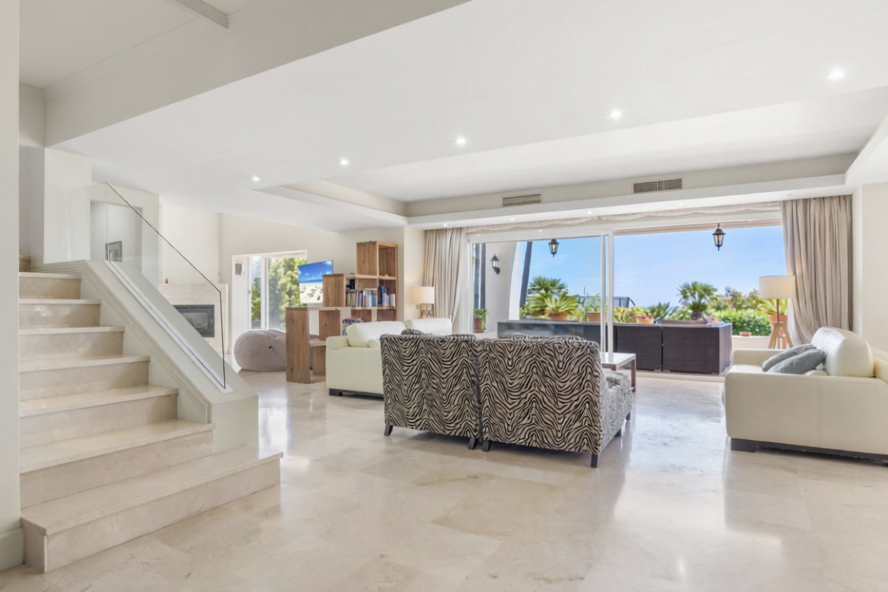 Chalet avec accès direct à la plage à Cullera — Séjour
