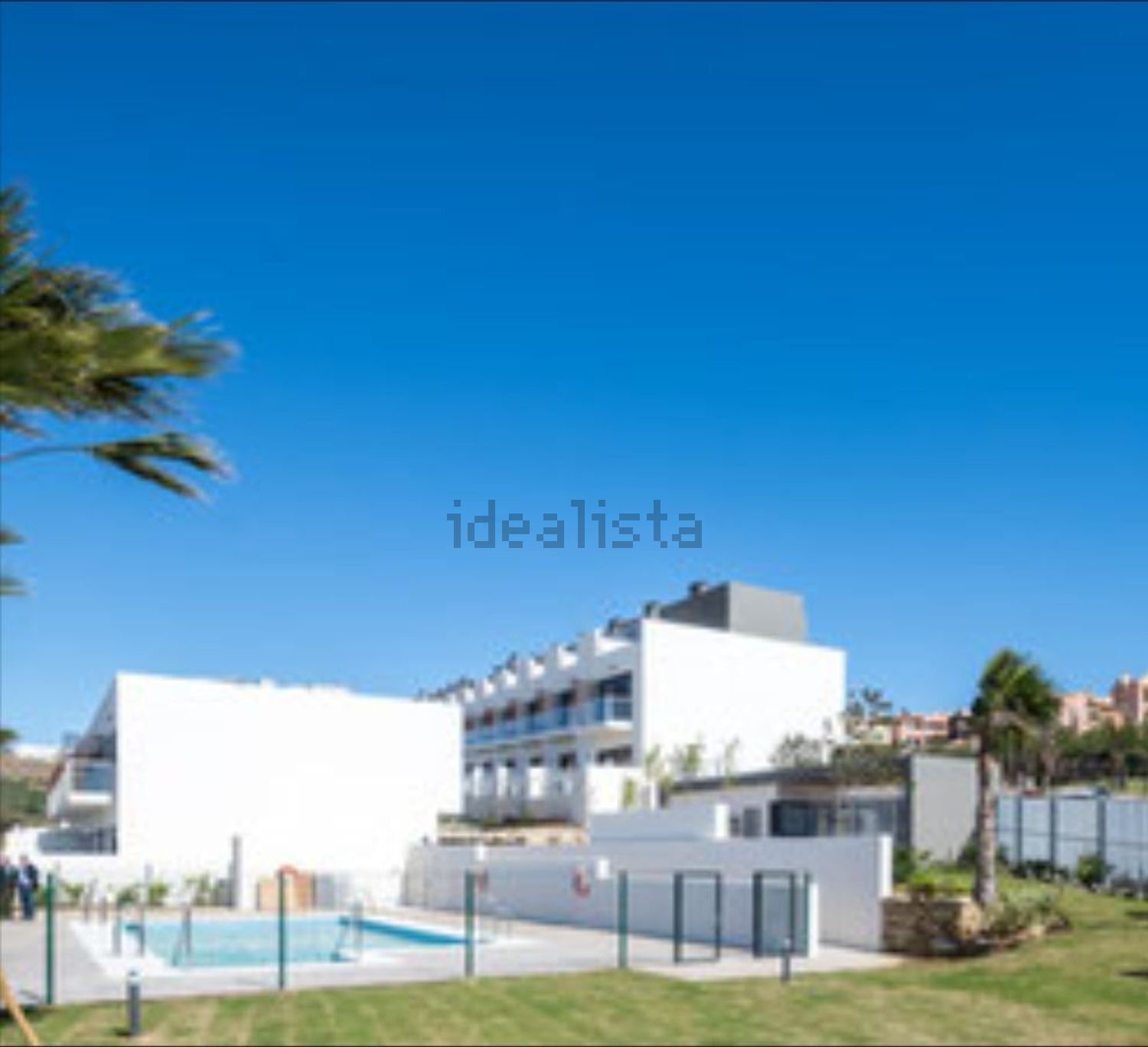 Appartement en première ligne de plage à Cullera — Piscine