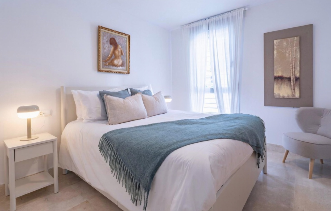 Appartement en première ligne de plage à Cullera — Chambre
