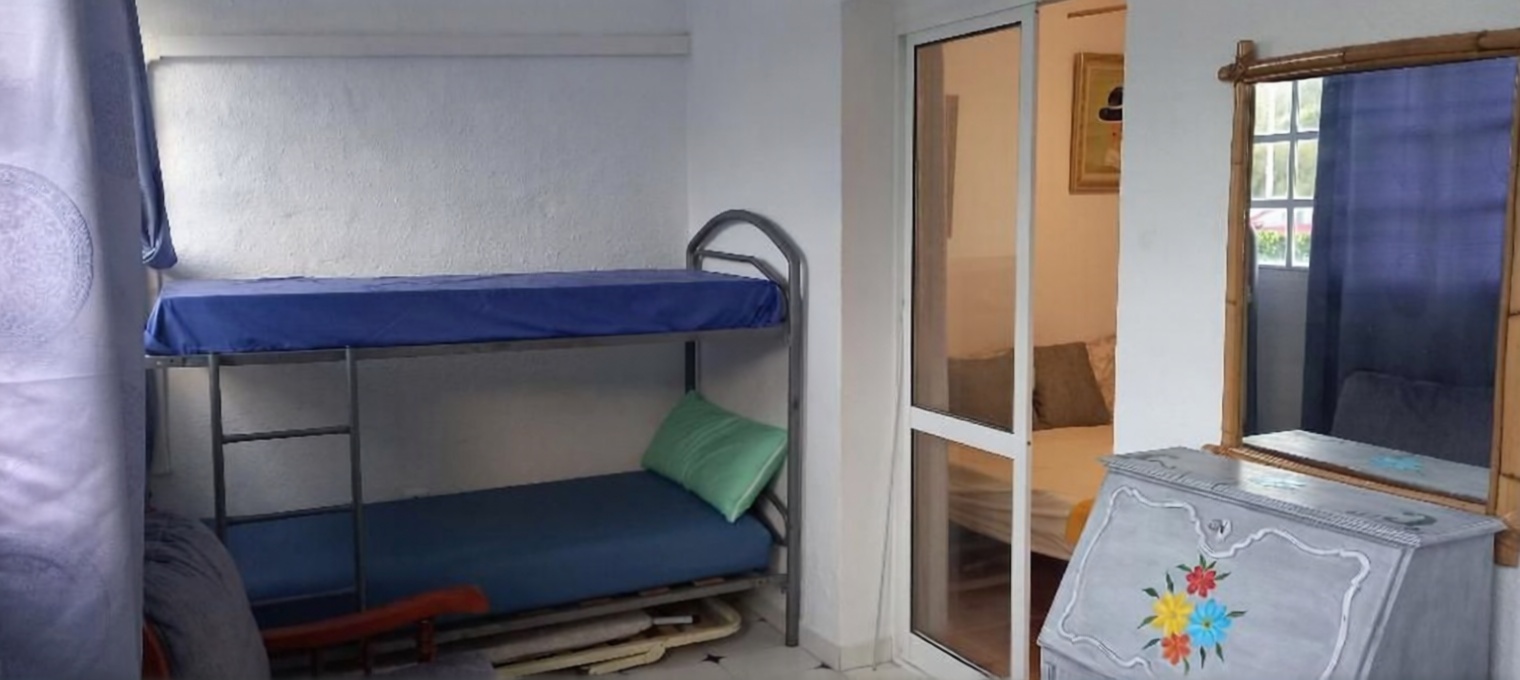 Chalet avec accès direct à la plage à Cullera — Séjour