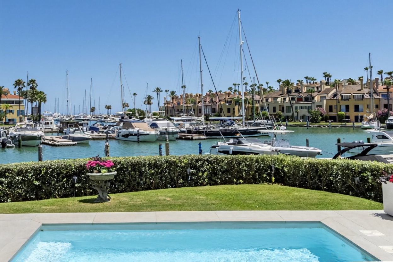 Appartement en première ligne de plage à Sotogrande