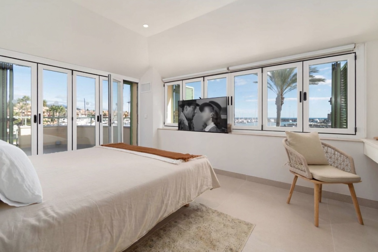 Chalet avec accès direct à la plage à Sotogrande — Chambre