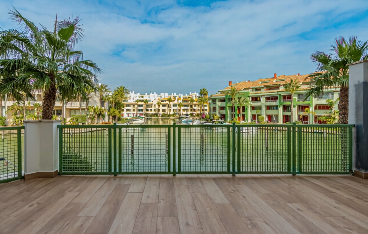 Wohnung in erste Strandlinie in Sotogrande