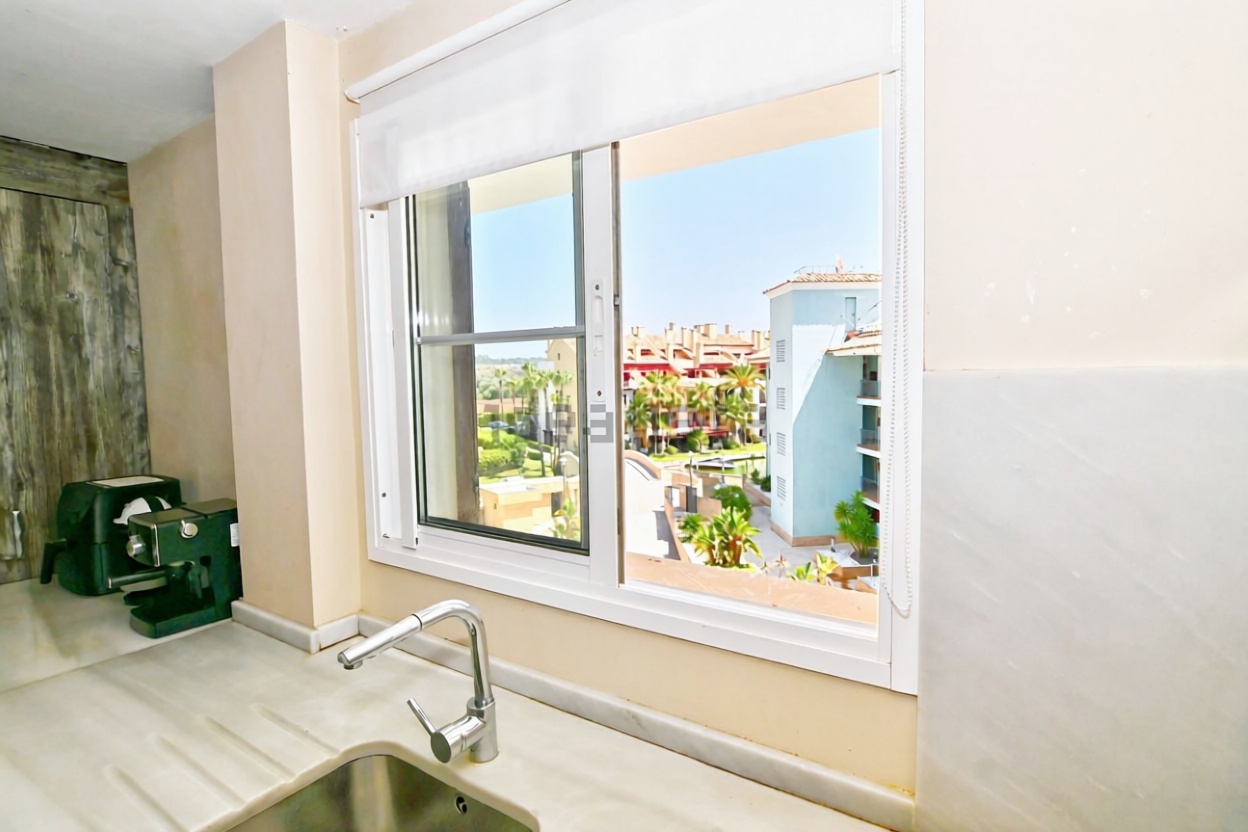 Seafront attic in Sotogrande — Sea view