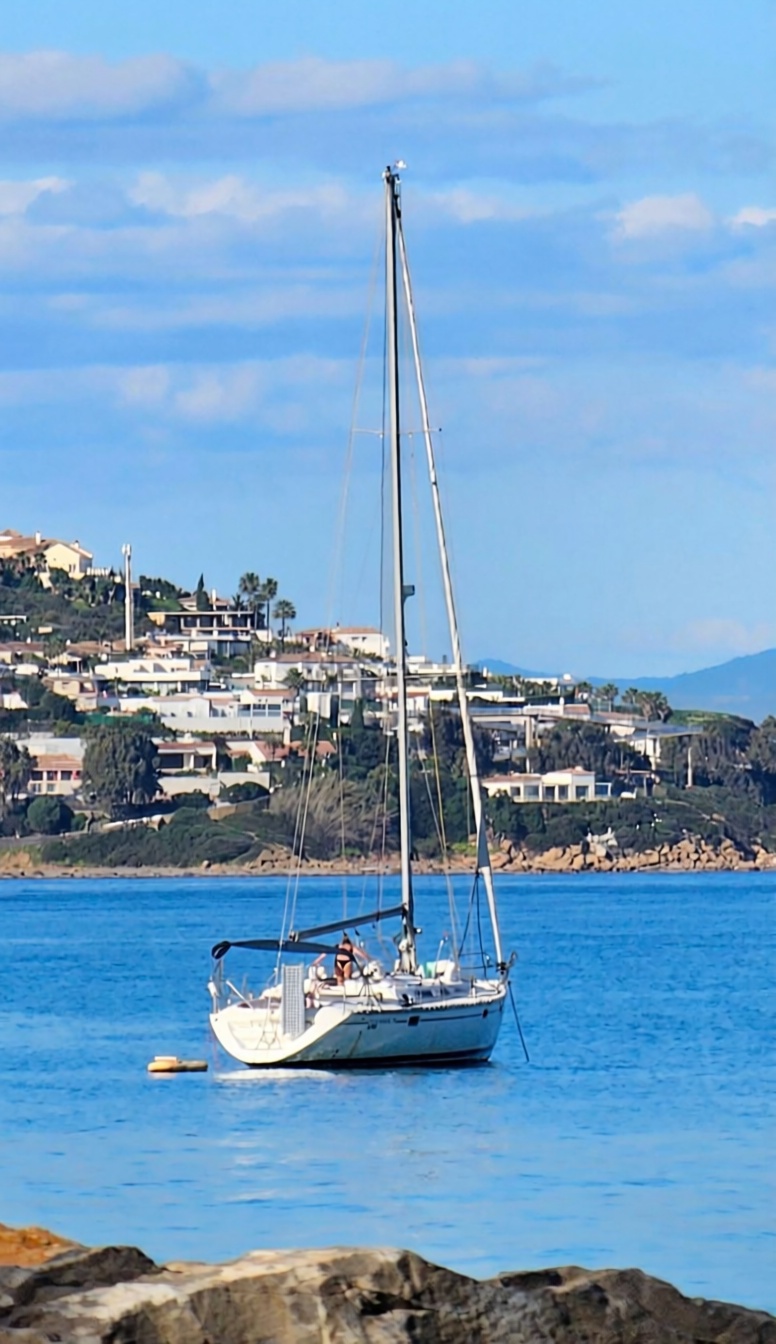 Appartement en attique en première ligne de mer à Sotogrande — Chambre