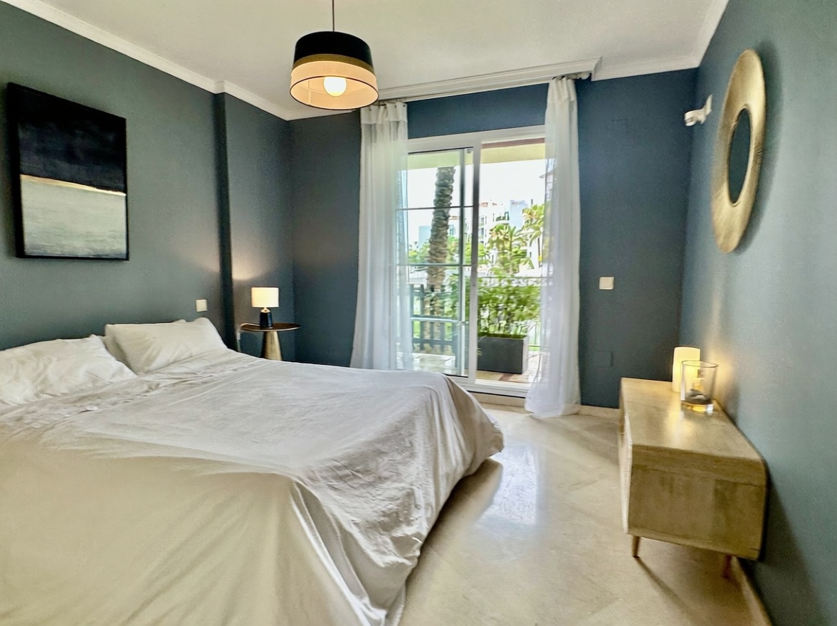 Wohnung in erste Strandlinie in Sotogrande — Schlafzimmer